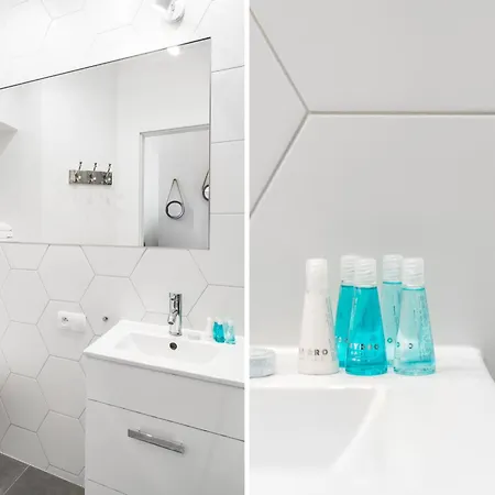 Sanhaus - Molo 2 - Z Ogrodem I Parkingiem 3 Min Od Plazy Apartment Zoppot
