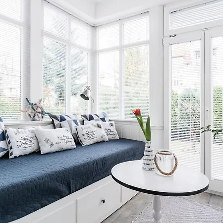 Sanhaus - Molo 2 - Z Ogrodem I Parkingiem 3 Min Od Plazy アパート