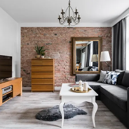 Sanhaus - Molo 2 - Z Ogrodem I Parkingiem 3 Min Od Plazy アパート