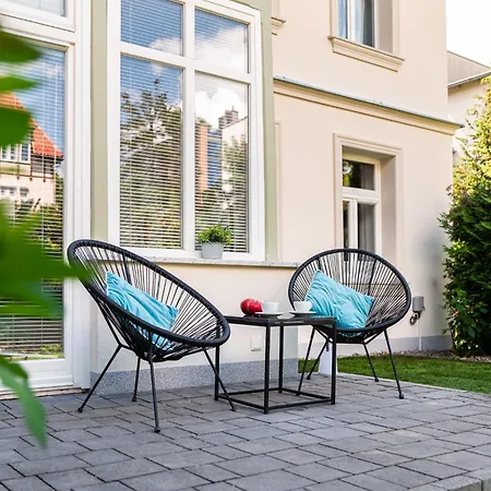 Sanhaus - Molo 2 - Z Ogrodem I Parkingiem 3 Min Od Plazy Apartment Zoppot