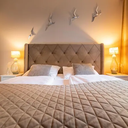 Apartament Sanhaus - Molo 2 - Z Ogrodem I Parkingiem 3 Min Od Plaży *