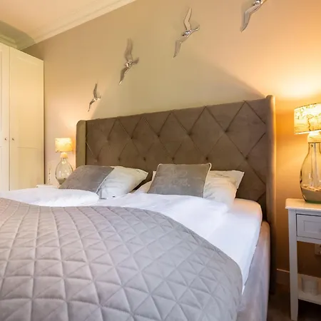 Apartament Sanhaus - Molo 2 - Z Ogrodem I Parkingiem 3 Min Od Plaży *