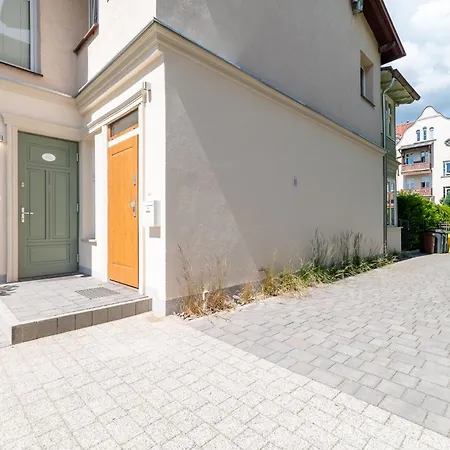 Apartament Sanhaus - Molo 2 - Z Ogrodem I Parkingiem 3 Min Od Plaży Sopot